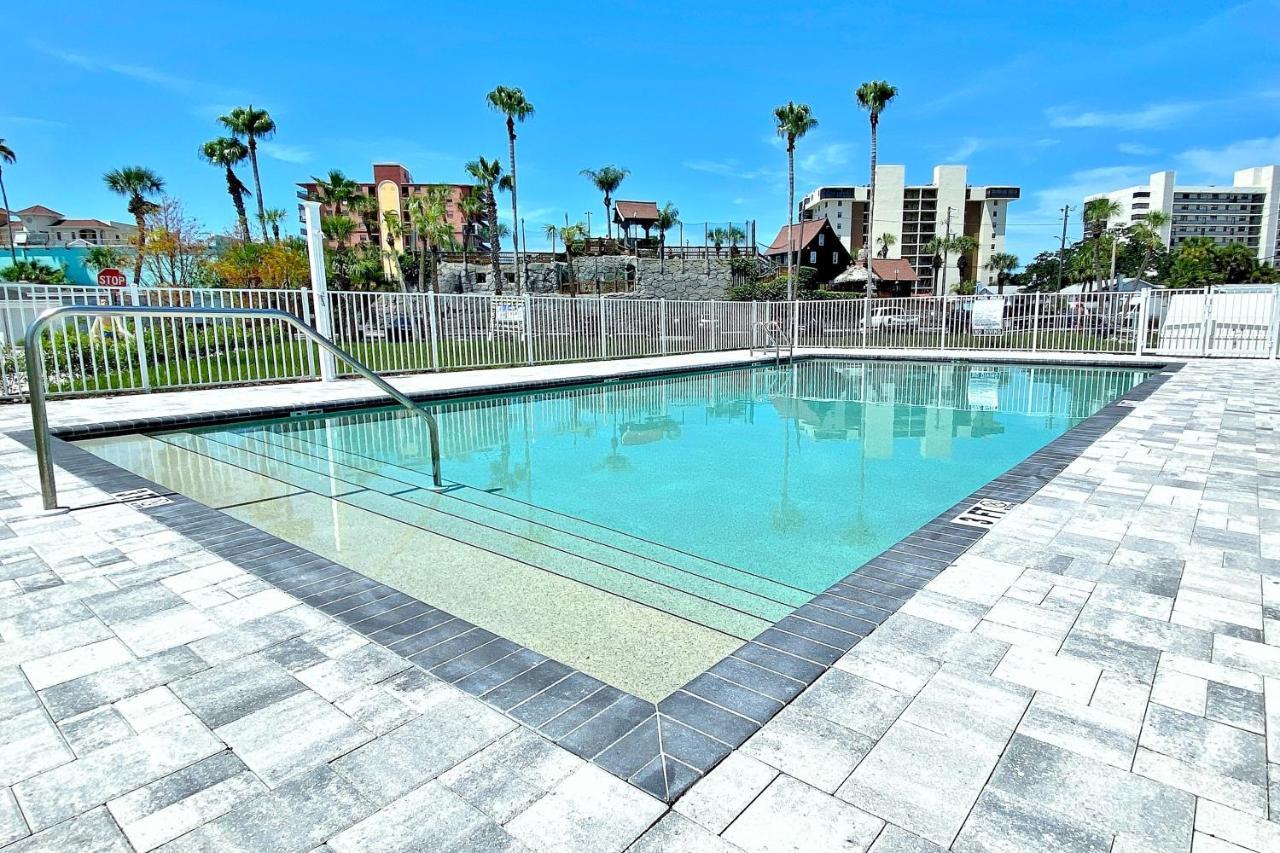 Apartmán Madeira Del Mar 303 St. Pete Beach Exteriér fotografie
